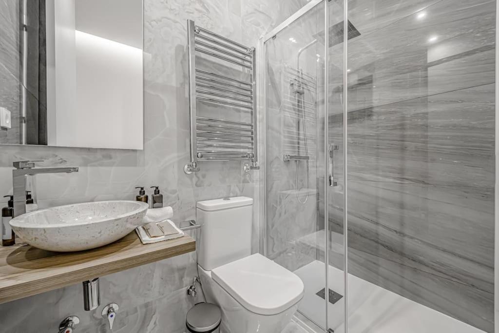 شقة Malasana XI Calle Manuela Malasana 3Br 3Bh مدريد المظهر الخارجي الصورة